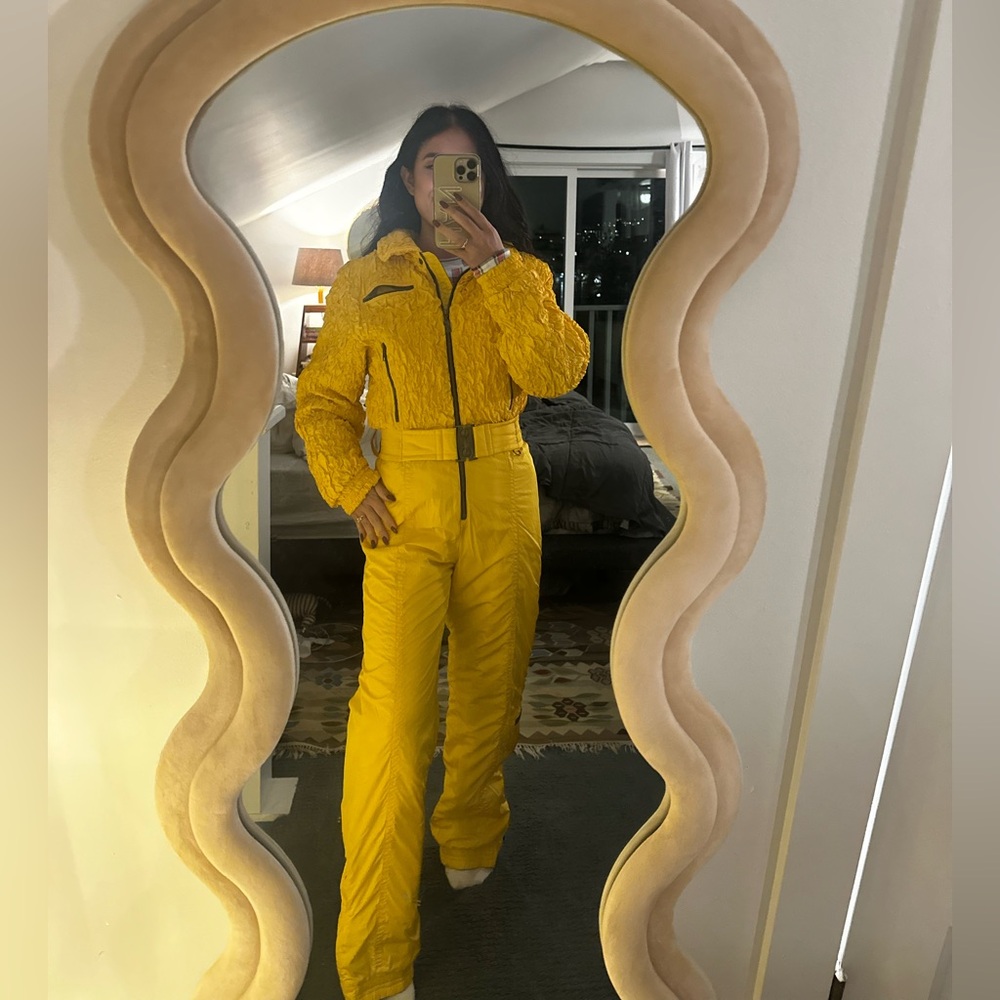 Vintage Women's yellow SKEA ski suit